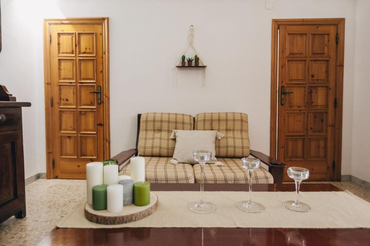 Trulli Pinnacoli โลโกโรตอนโด ภายนอก รูปภาพ