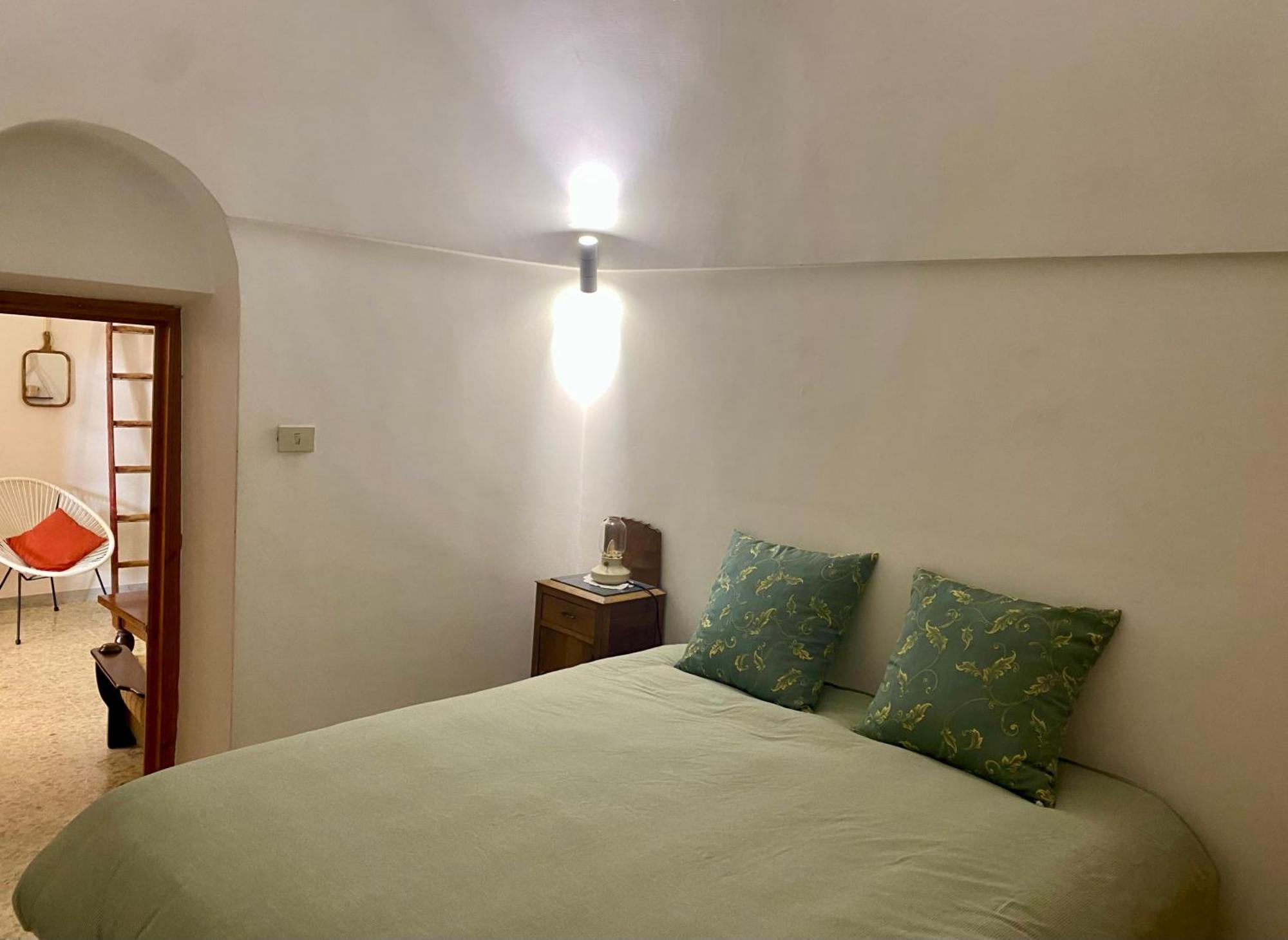 Trulli Pinnacoli โลโกโรตอนโด ภายนอก รูปภาพ